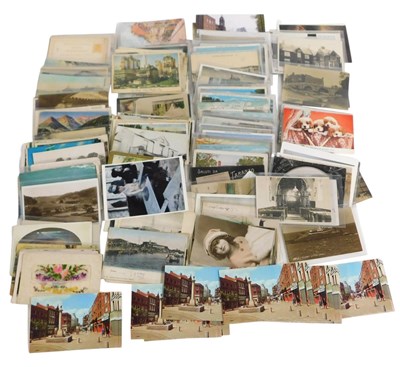 Lot 316 - A mixed accumulation of 20thC postcards,...