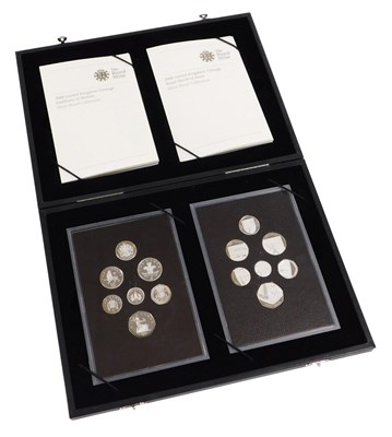 Lot 324 - A Royal Mint 2000 United Kingdom Coinage...