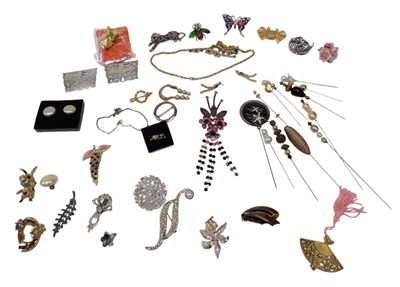 Lot 189 - A group of assorted costume jewellery, to...