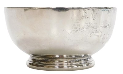 Lot 305 - A George V silver sugar bowl, of fluted footed...