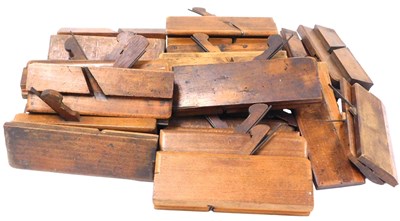 Lot 177 - Assorted vintage wooden moulding planes. (a...
