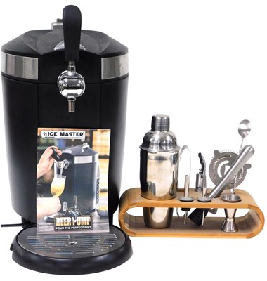 Lot 361 - A Daewoo Icemaster beer pump STA2179, with...