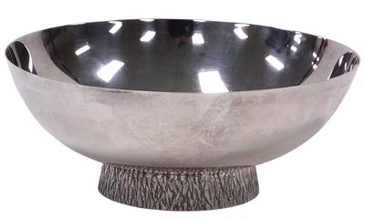 Lot 474 - A Camelot silver plated bowl, on a foot with a...