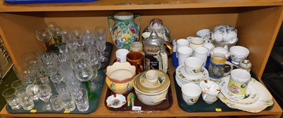 Lot 2005 - General household effects, to include a...