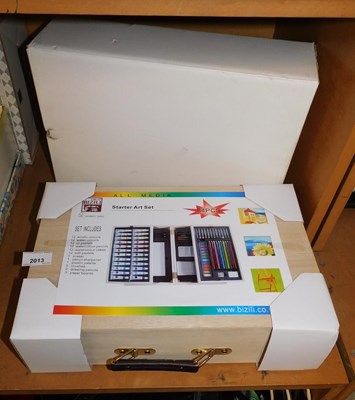 Lot 2013 - An Art and Crafts Bizili art set, eighty four...