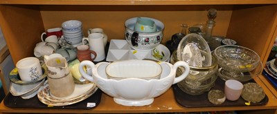 Lot 2041 - General household effects, to include...