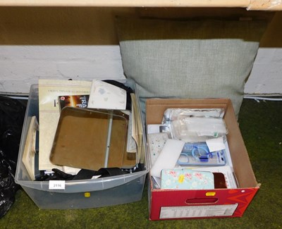 Lot 2116 - General household effects, to include mobile...