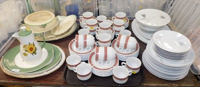 Lot 2180 - Various tea and dinner wares, to include...