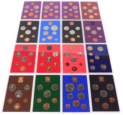 Lot 535 - The Royal Mint coinage of the United Kingdom...