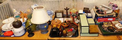 Lot 2228 - General household effects, to include a Smiths...