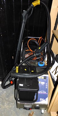 Lot 1052 - A Matrix Cleaning Systems industrial carpet...