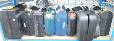 Lot 1146 - Various power and other tools, to include nail...