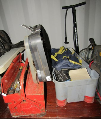 Lot 1087 - Two tool boxes and contents of hand tools.