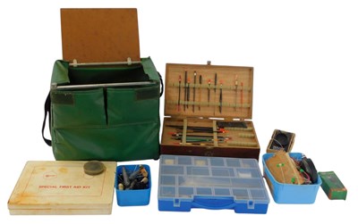 Lot 214 - Fishing tackle, including bite alarms, traces,...