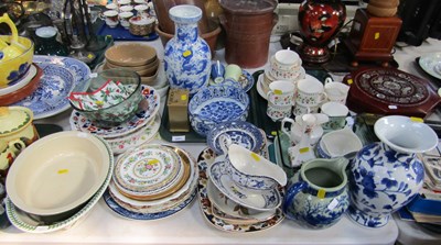 Lot 2047 - Ceramics, including a Paragon Anastasia...