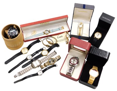 Lot 762 - Gentleman's and lady's dress wristwatches,...