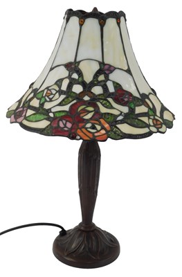 Lot 499 - A 20thC Tiffany style table lamp, the tapering...