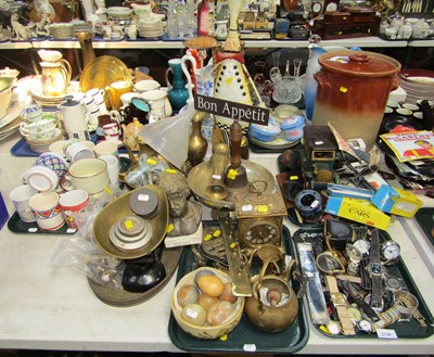 Lot 2138 - Metalware and watches, approx twenty gent's...
