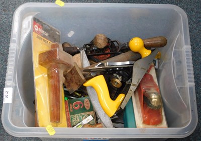 Lot 2151 - Assorted hand tools, including planes, chisels,...