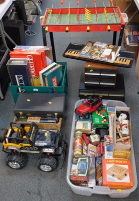 Lot 2165 - Records and CDs, cassettes and games, etc,...