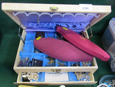 Lot 2198 - A jewellery box and contents of costume...