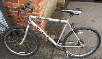 Lot 1129 - A Phantom Integra gent's mountain bike.