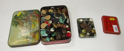 Lot 2207 - An Elastoplast tin and contents of a small...