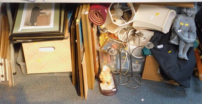 Lot 2189 - A group of items, including a seated girl...