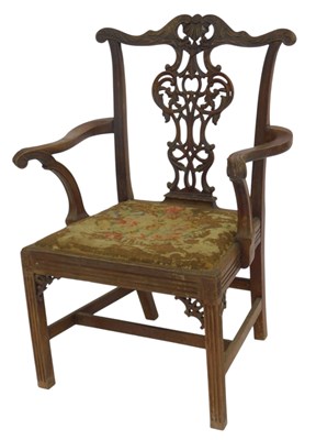 Lot 646 - A 19thC Chippendale-style mahogany carver...