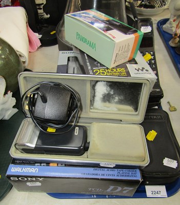 Lot 2247 - A 1990s Motorola 8800X mobile phone, with...