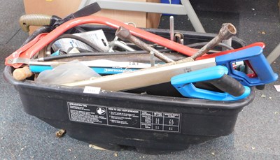 Lot 1149 - Assorted hand tools, to include saws, a...