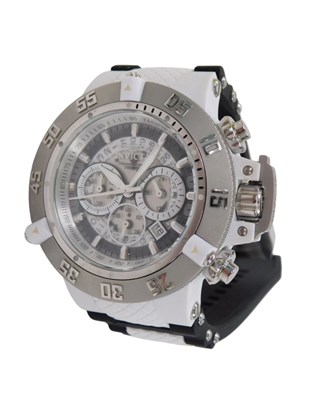 Lot 335 - An Invicta gentlemens chronograph...