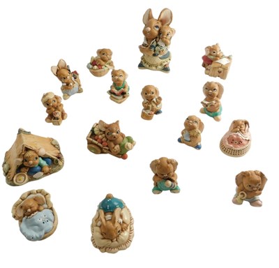 Lot 475 - A group of Pendelfin rabbits, to include...