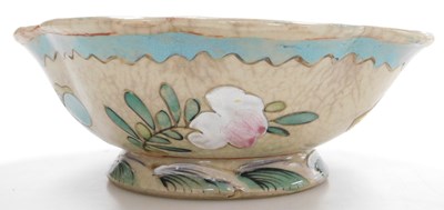 Lot 10 - A Qing dynasty late 19thC Tongzhi porcelain...