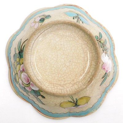 Lot 10 - A Qing dynasty late 19thC Tongzhi porcelain...