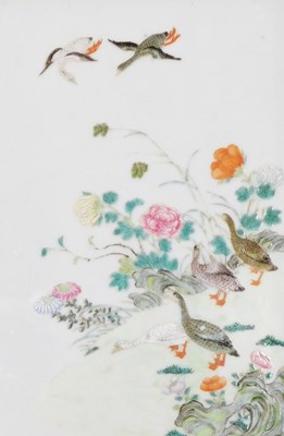 Lot 13 - A Qing dynasty late 19thC famille rose...