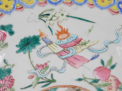 Lot 20 - A Qing dynasty late 19thC famille rose...