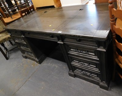 Lot 1509 - A Haverty Furniture pedestal office/computer...