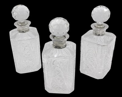 Lot 256 - A set of three Elizabeth II canted square...