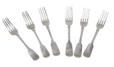 Lot 258 - A set of three George IV silver fiddle pattern...