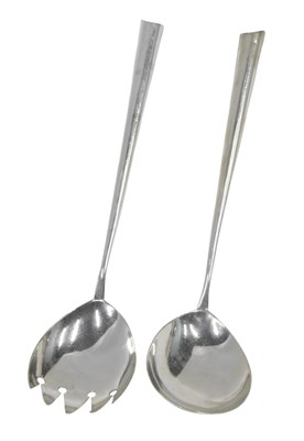 Lot 773 - A pair of Edwardian silver salad servers, each...