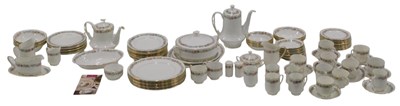 Lot 727 - An extensive Paragon Belinda pattern part tea,...