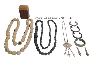 Lot 798 - Miscellaneous tribal jewellery, to include...