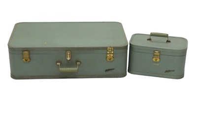 Lot 920 - A vintage Lady Baltimore vanity case and...