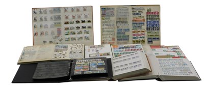 Lot 211 - Stamps.- GB.- QEII.- Wildings, Machins,...