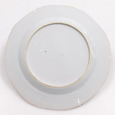 Lot 46 - A Qing dynasty late 18thC clobbered blue and...