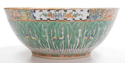 Lot 46 - A Qing dynasty late 18thC clobbered blue and...