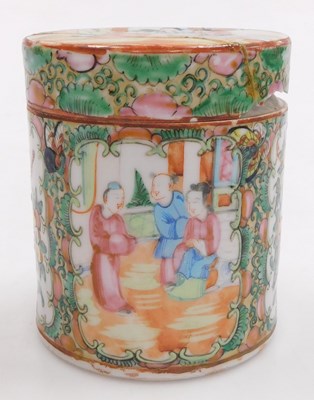 Lot 47 - A Qing dynasty late 19thC Cantonese famille...