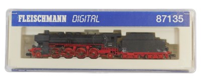 Lot 196 - A Fleischmann digital 87135 class 39 tender...