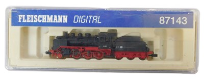 Lot 204 - A Fleischmann digital 87143 class 24 tender...